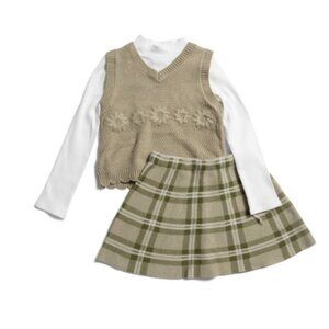 NWT TOMMY BAHAMA Girls 4pc Embroidered Sweater Vest Top & Skirt Set w Hair Clips